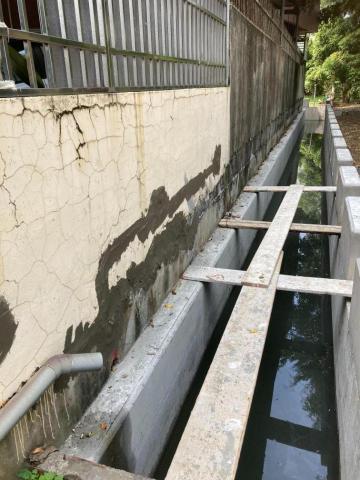 威振油漆工程 - 外牆坑洞補平