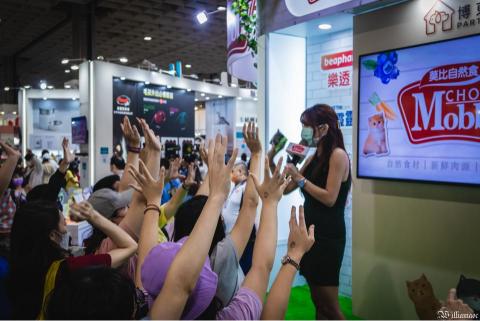 朱威廉 -  朱威廉 -