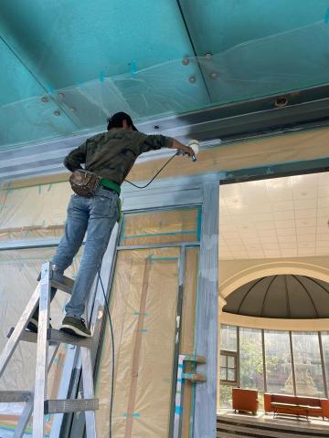 秦順工程行 - 大門除銹