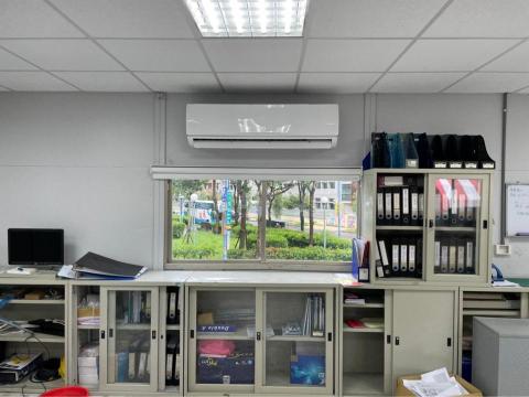 東申亮空調工程-阿輝 - 工地工務所按裝