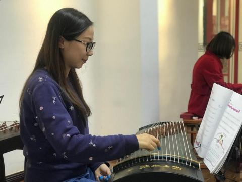 佳萱（古箏/鋼琴教學） - 成人團體班❤️培養興趣及氣質 美美的❤️