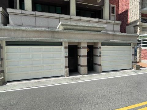 賀達油漆工程 - 