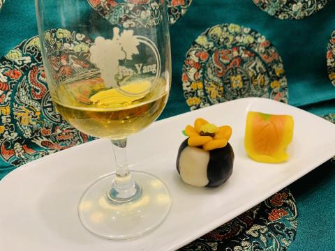 勁揚國際有限公司 - 葡萄酒與和菓子餐搭課程