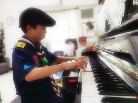 張嫚嫚 - 國小5年級