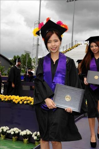 Cassie Chen 海外留學-英文家教 - 畢業照