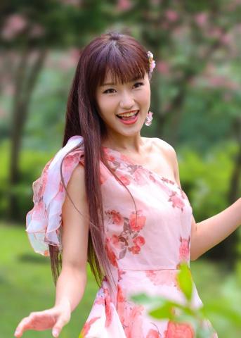 韓正誠 - "喜上眉梢"攝於中正紀念堂。