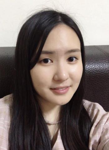 提供高中化學服務的專家Mindy Yang