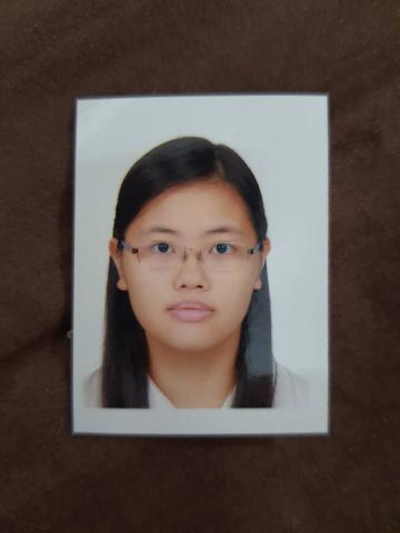 提供屏風牆服務的專家許詩屏