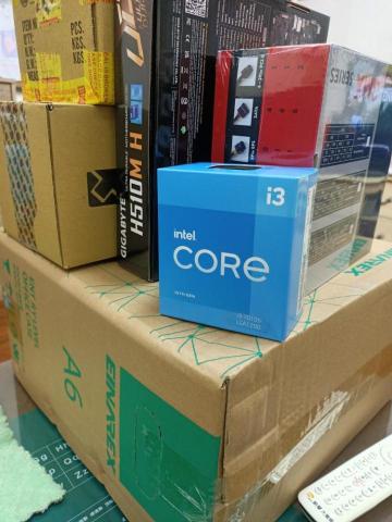 銘成資訊 - 接案成功，客訂五台文書用主機