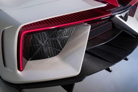 提供光固化服務的專家賴佑任