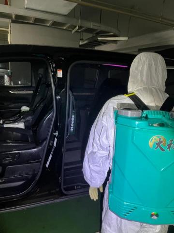 驅蟲氏除蟲消毒工作室 - 車輛消毒作業1