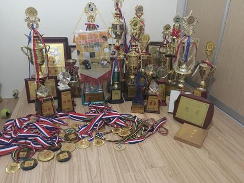 胡偉傑（歡迎外派合作） - 獲得獎項