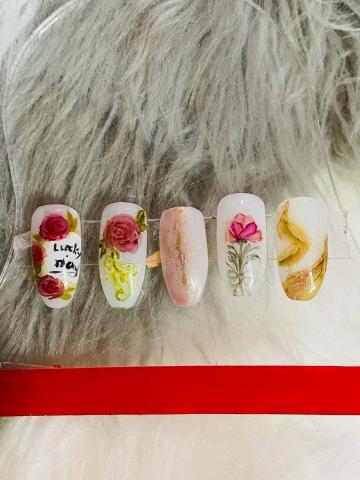 潤潤美體護膚美甲 - 