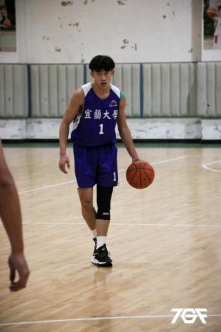 提供201912強服務的專家許瀚文