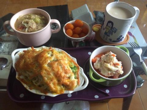 黃瀞瑩 黑大方工作室 - 點錯了，純分享我做的菜哈哈