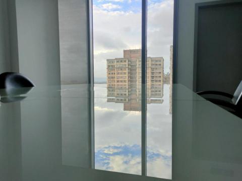 愛潔清潔專業委託 - 辦公室清潔