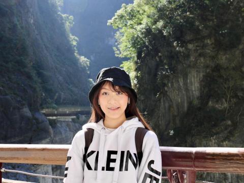 提供醫學服務的專家gisele yang