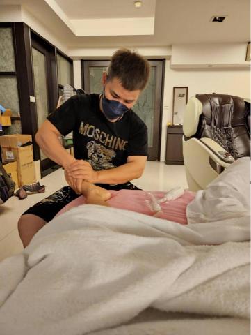 專業按摩調理師（到府服務and工作室） - 到府服務腳底按摩