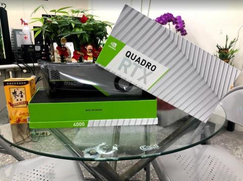 明誠科技 - 客戶訂購繪圖顯卡實圖