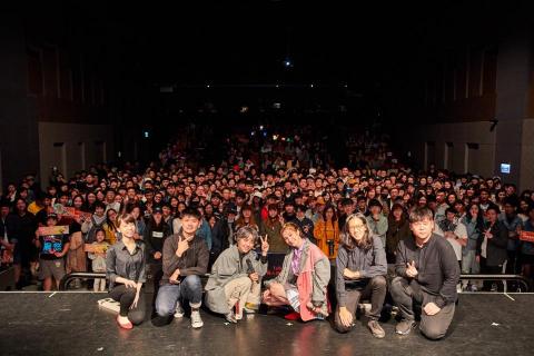 政緯吉他教學 - 晨悠演唱會吉他手