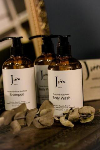 Eda - Jvita商品拍攝 Eda - Jvita商品拍攝