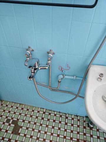 “水電郭師父個人工作室”水電/冷氣/熱水器/濾水器 - 應客戶要求至霞雲國小對面按裝混合龍頭