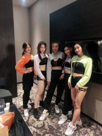 Luima舞團 - HLH尾牙表演