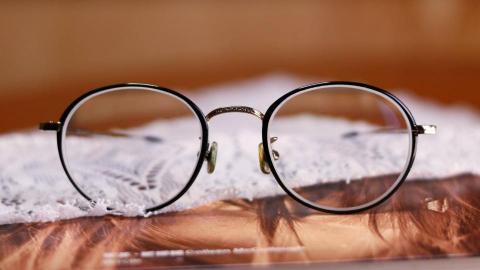 林映辰 - 商品拍攝(復古文青感金屬眼鏡)