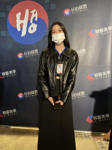 陳萲芠 - 韓國SMP現場口譯-為期一週