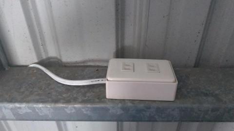 長良工程行 - 插座安裝