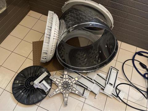 清潔保養職人 -  清潔保養職人 -