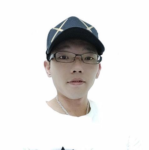 提供素描畫服務的專家亦維