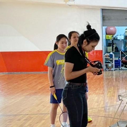 樂絲樂絲·達里馬勞 - 人像攝影 側拍畫面