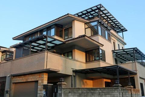 建汯金屬門窗 - 