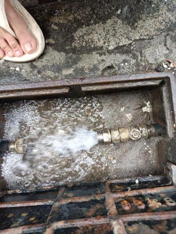 源源不絕居家水電 - 申請自來水表，試水管路