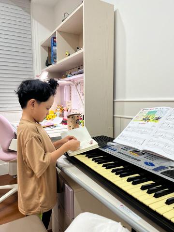 牙牙老師 - 亦有至您府上家教服務唷⭐️⭐️⭐️