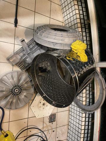 清潔保養職人 -  清潔保養職人 -