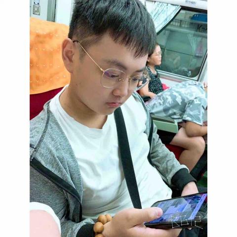 提供寄貨格式服務的專家林雍翔