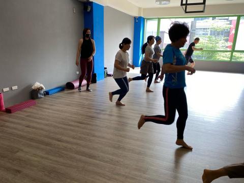 李燕青 - 團體課程 李燕青 - 團體課程