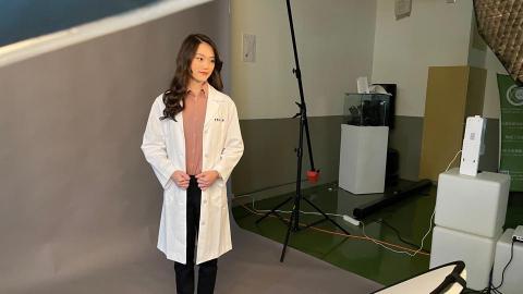 SmallRed_ BeautyStudio - 商業形象宣傳拍攝妝髮