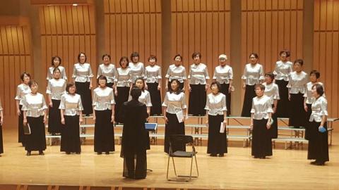 王逸 - 合唱表演