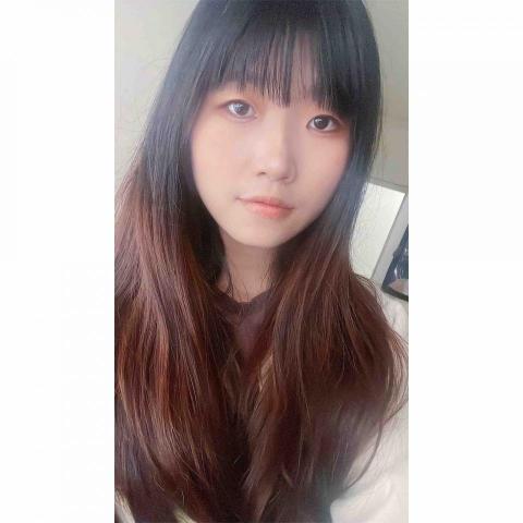 提供數學老師你來服務的專家莯莯