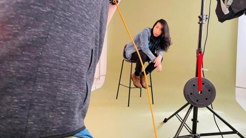 SmallRed_ BeautyStudio - 個人家庭形象拍攝妝髮