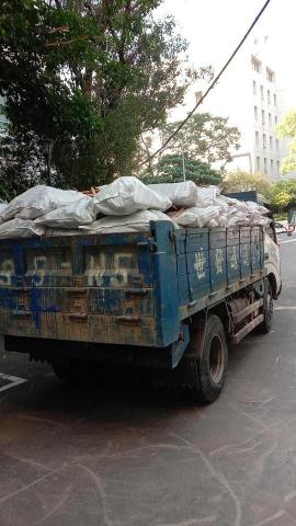 茂洋工程行 - 處理榮總拆除廢棄物順利完工