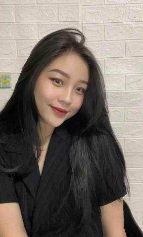 提供美容院做臉服務的專家御瑭