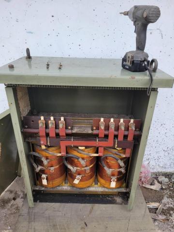 哲瑋 - 乾/濕式變壓器安裝/更換