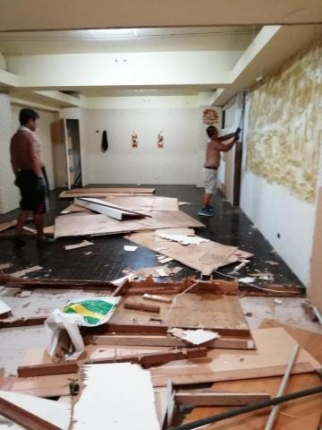 邱飛富 - 拆裝潢