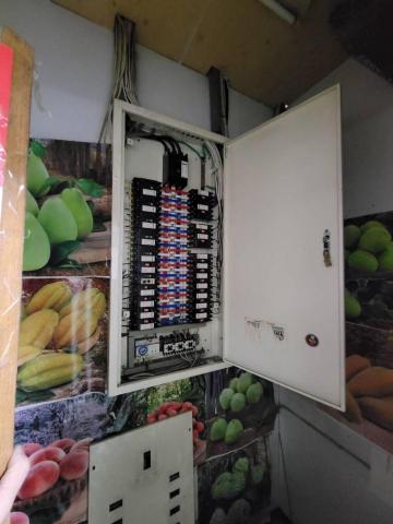 哲瑋 - 電路配置/維修