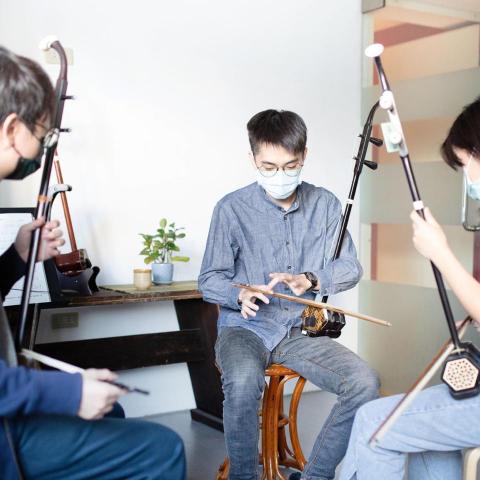 Mr. Tsai Erhu Studio  - 