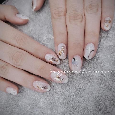 Maggie nails design - 